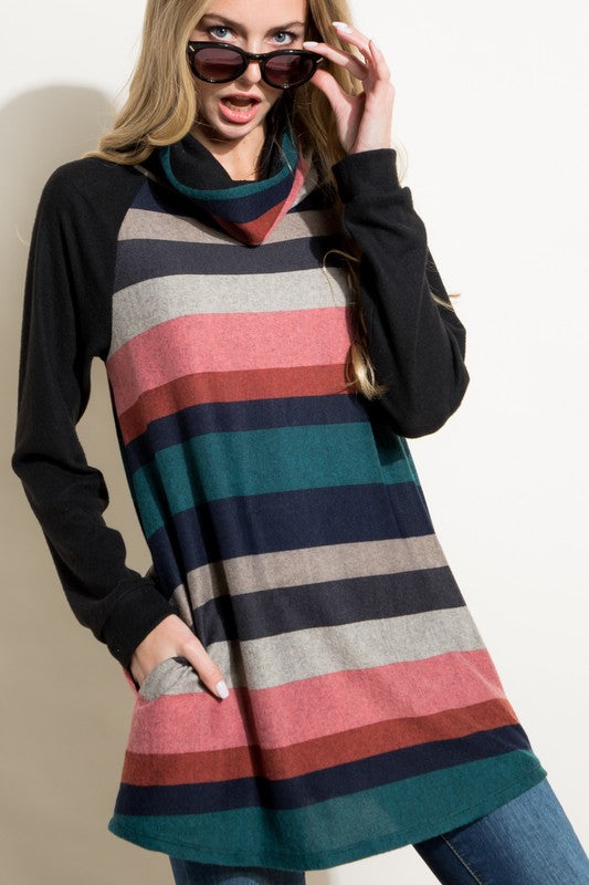 PLUS TURTLE NECK TUNIC TOP