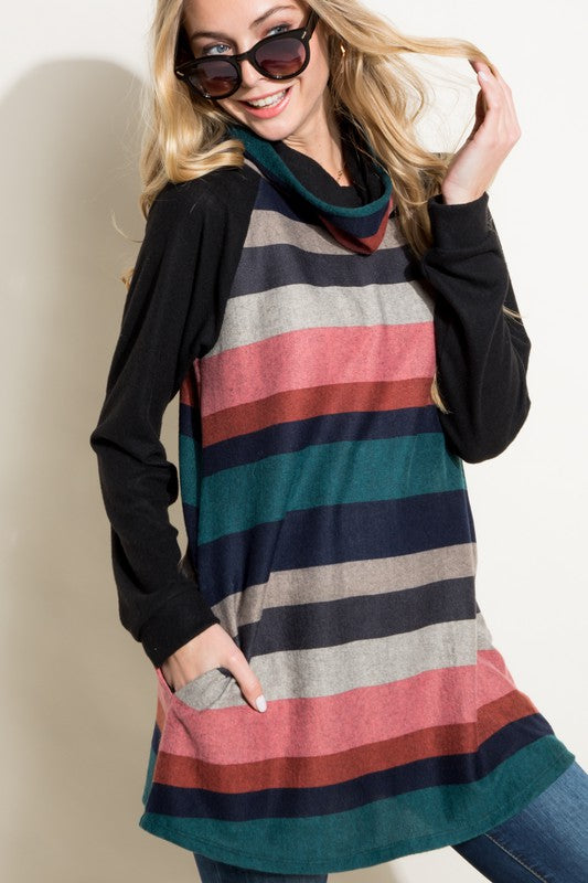 PLUS TURTLE NECK TUNIC TOP